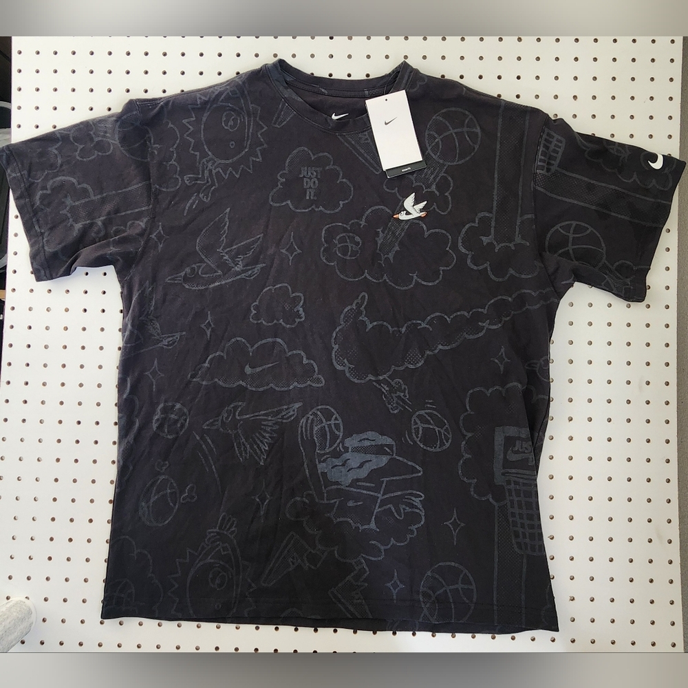Nike The Nike Tee Basketball All Over Print Shirt Loose Fit NWT Large Black